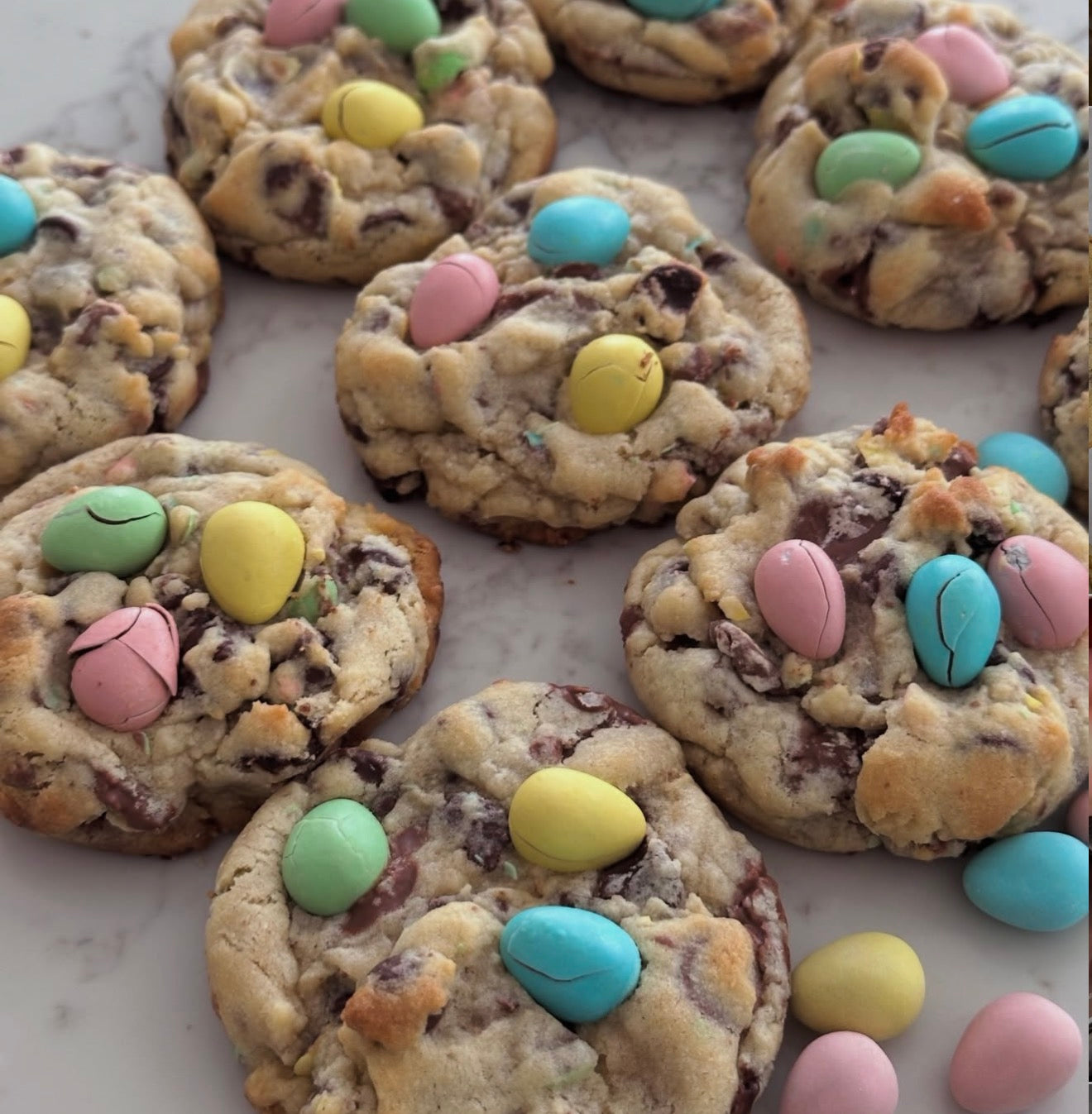 Chocolate Chip Mini Egg Cookie